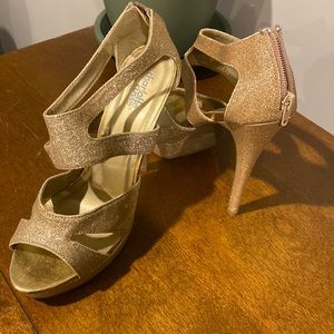 Gold Glitter Charlotte Russe Stilettos, size 8